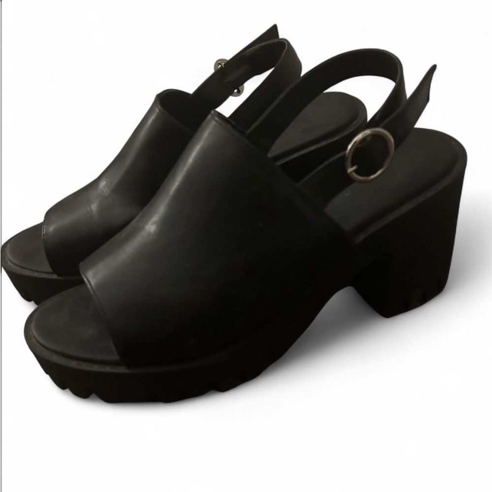 Madden Girl Black Slingback Chunky Sandals